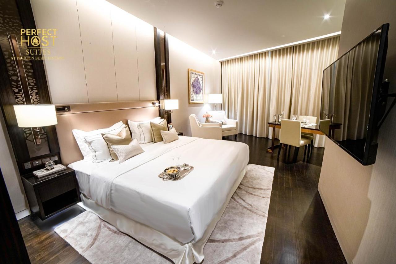Ph Suites At Pavilion Bukit Bintang Куала Лумпур Екстериор снимка A bedroom at the hotel