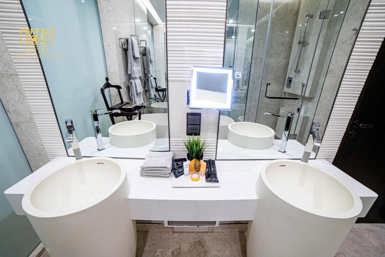 Ph Suites At Pavilion Bukit Bintang Куала Лумпур Екстериор снимка Bathroom